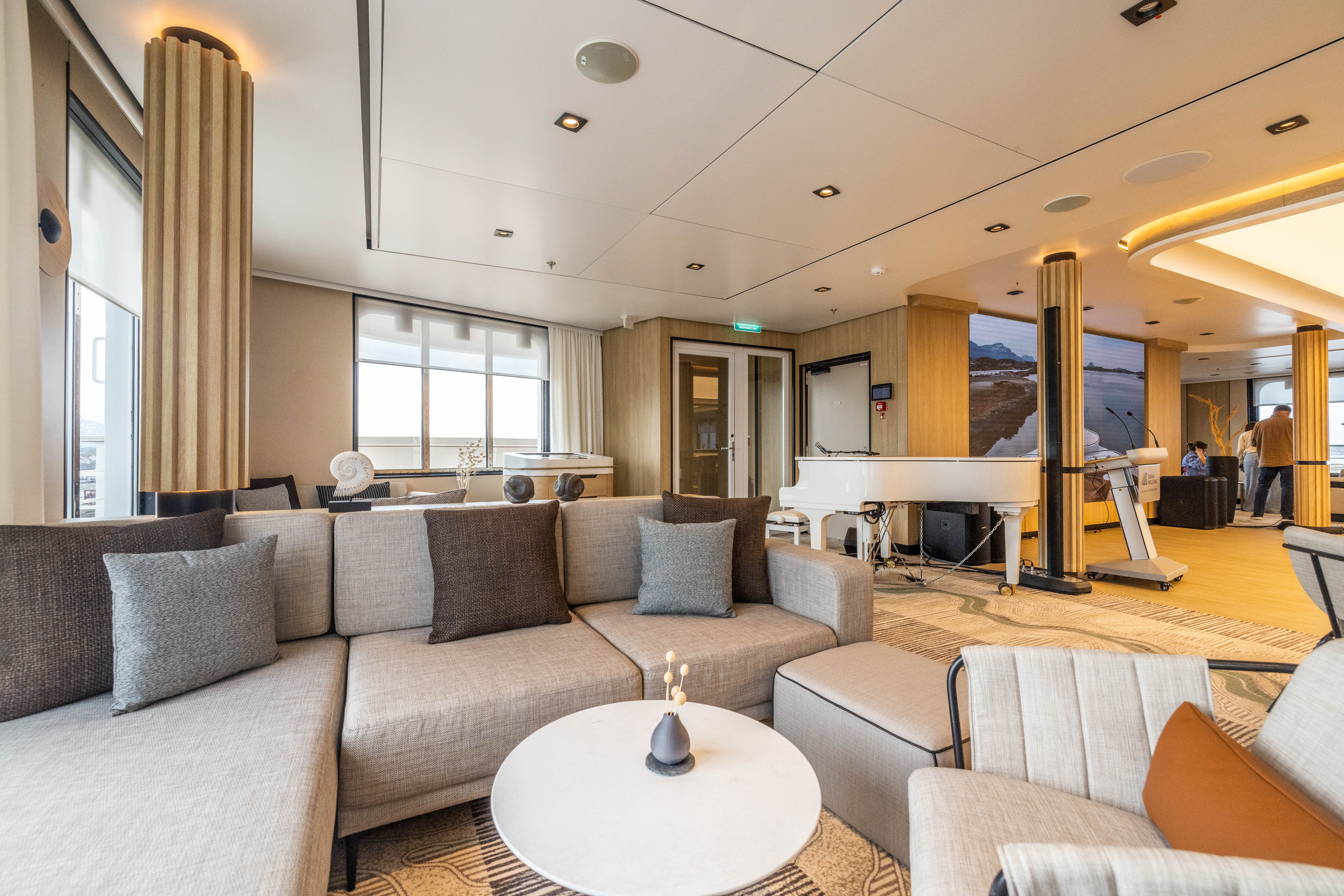 Observation Lounge on SH Vega